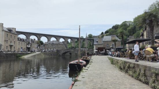 Dinan Hafen