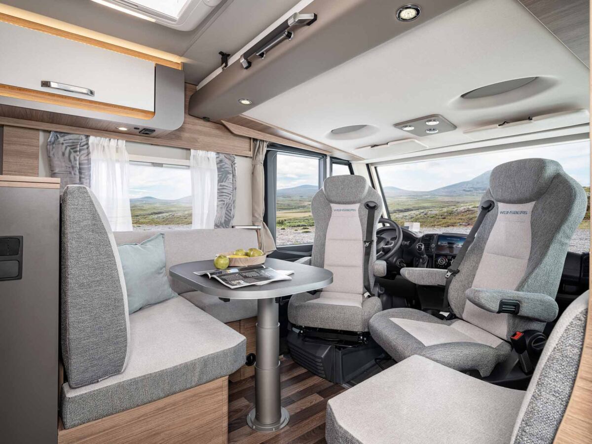 Weinsberg CaraCore 700 MEG mit L-förmige Dinette